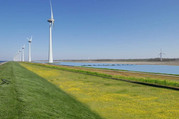 Ondernemers realiseren zonnepark in Flevoland Ondernemers realiseren zonnepark in Flevoland