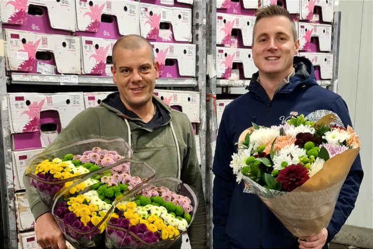 VannoVa versnelt levering exportdozen in Aalsmeer VannoVa versnelt levering exportdozen in Aalsmeer